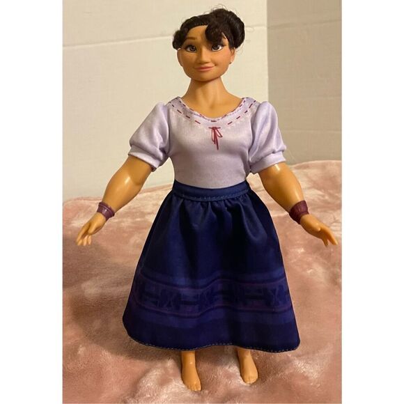 Disney Encanto Luisa Madrigal Strong 12” Fashion Doll Purple Dress - Picture 3 of 4